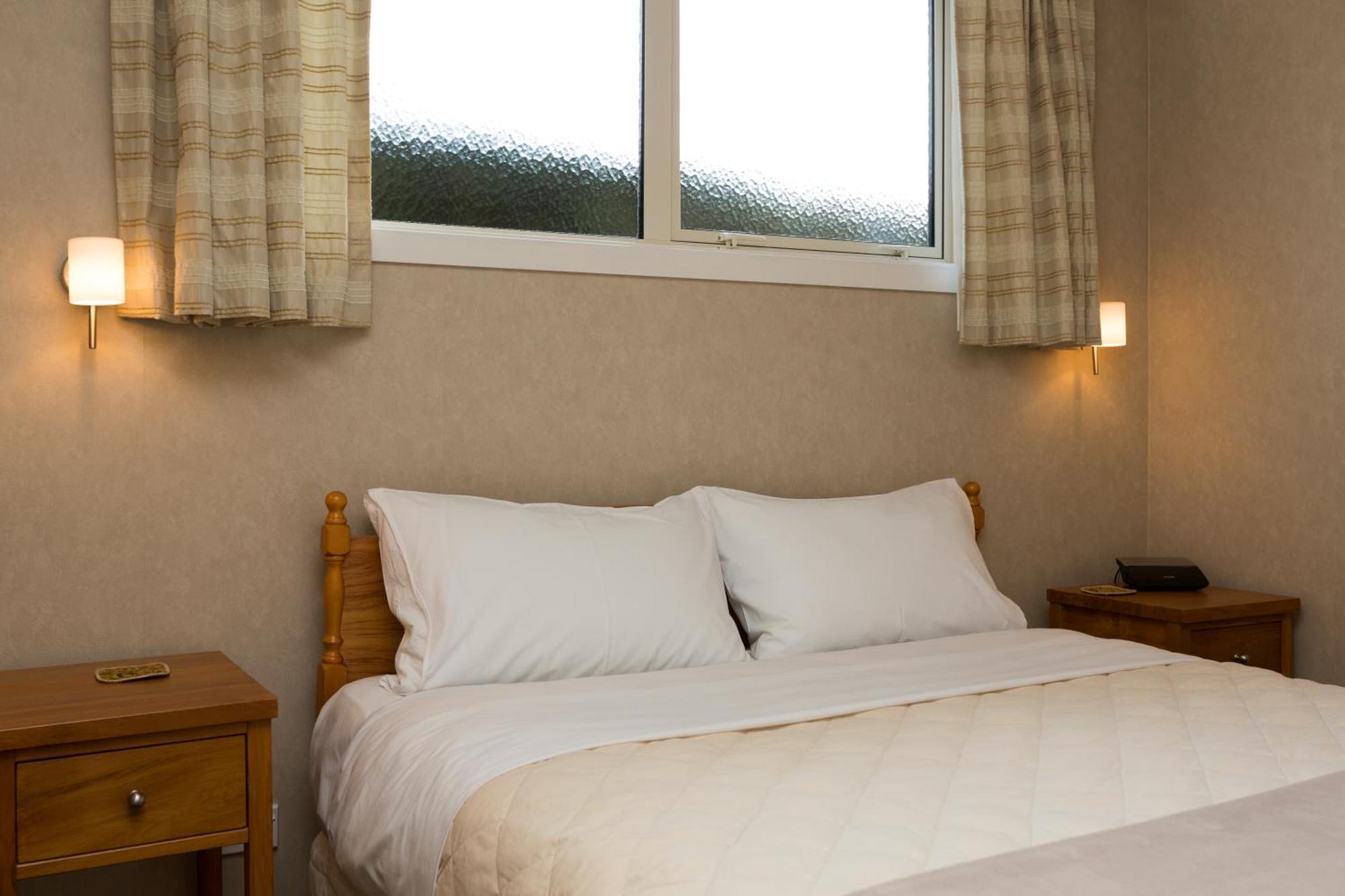 Broadway Lodge Motel Stratford Room photo