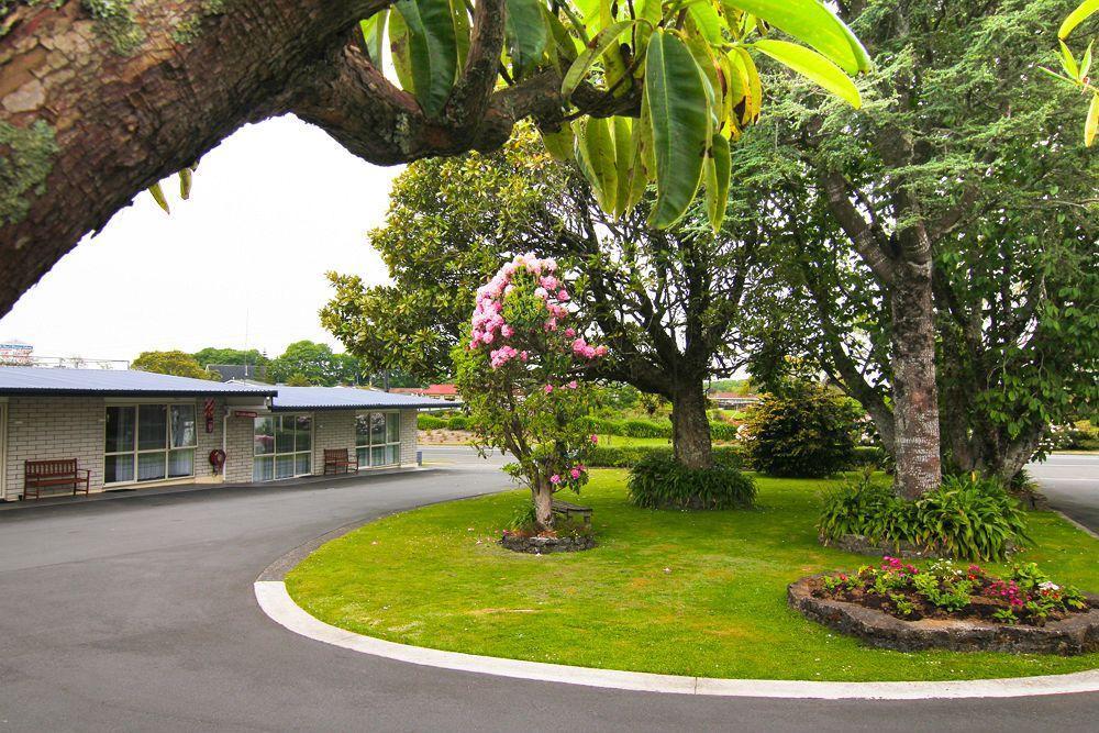 Broadway Lodge Motel Stratford Exterior photo